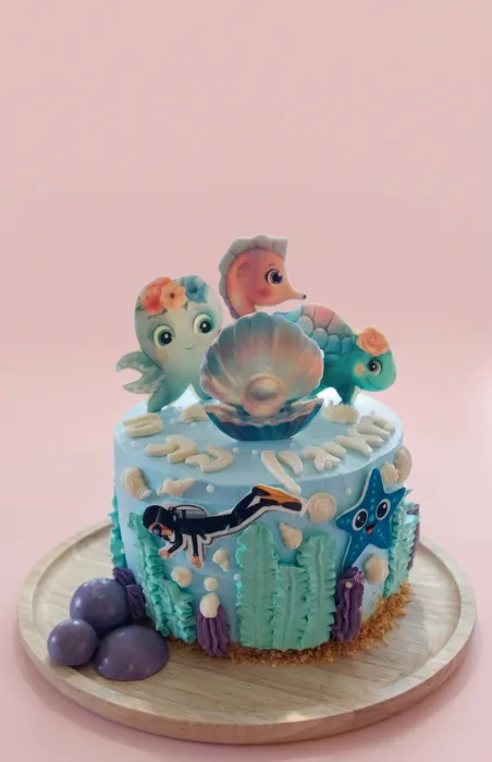 עוגת עולם המים הקסום