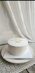 עוגת קונפטי לגילוי מין העובר